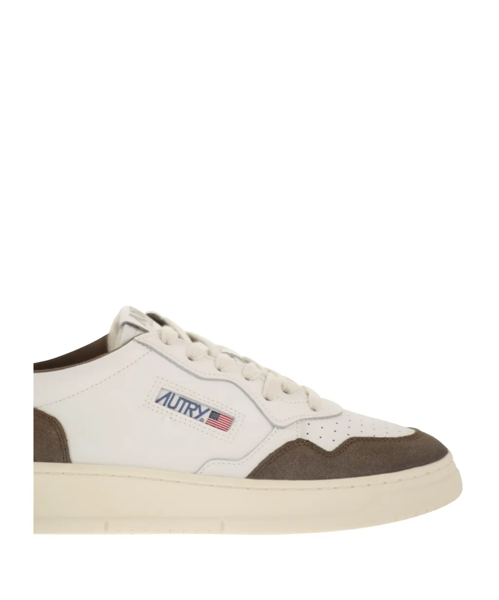 Autry Medalist Low Sneakers