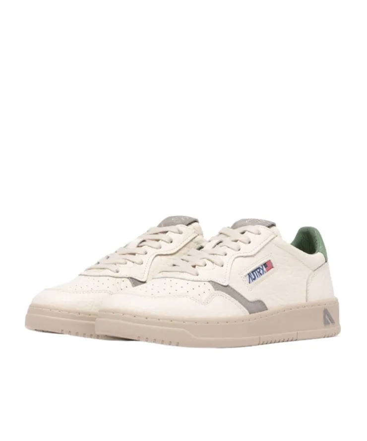 Autry Medalist Low-Top Sneakers