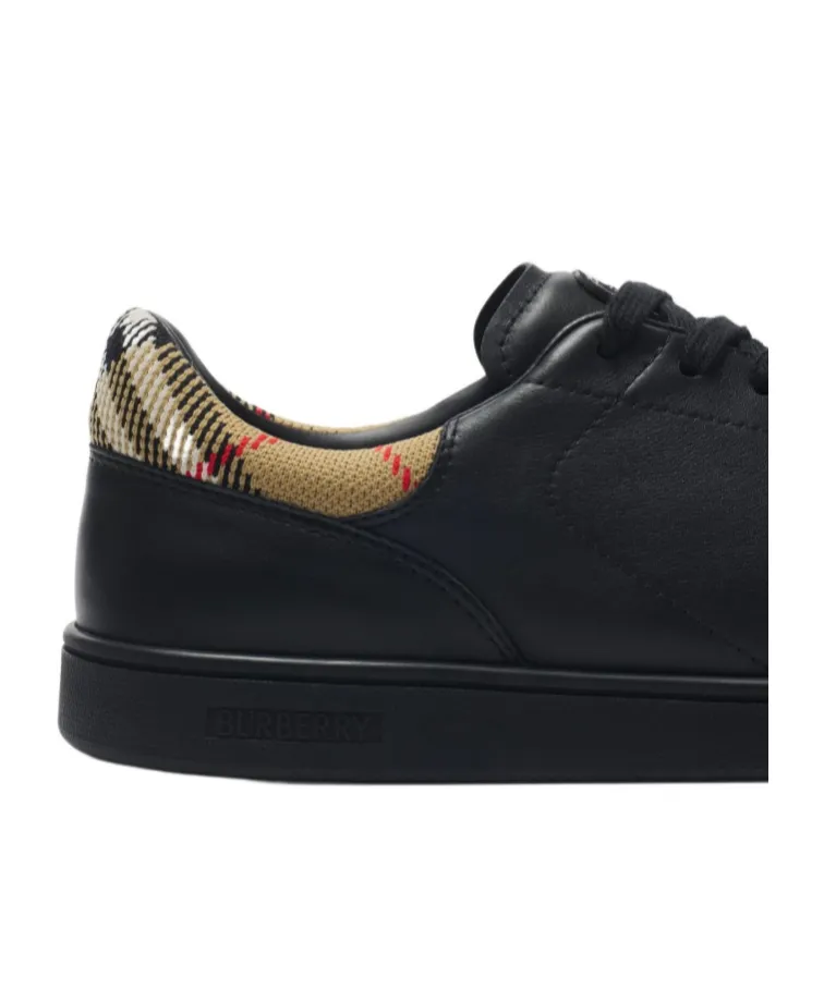 Burberry Set Checked Lace-Up Sneakers