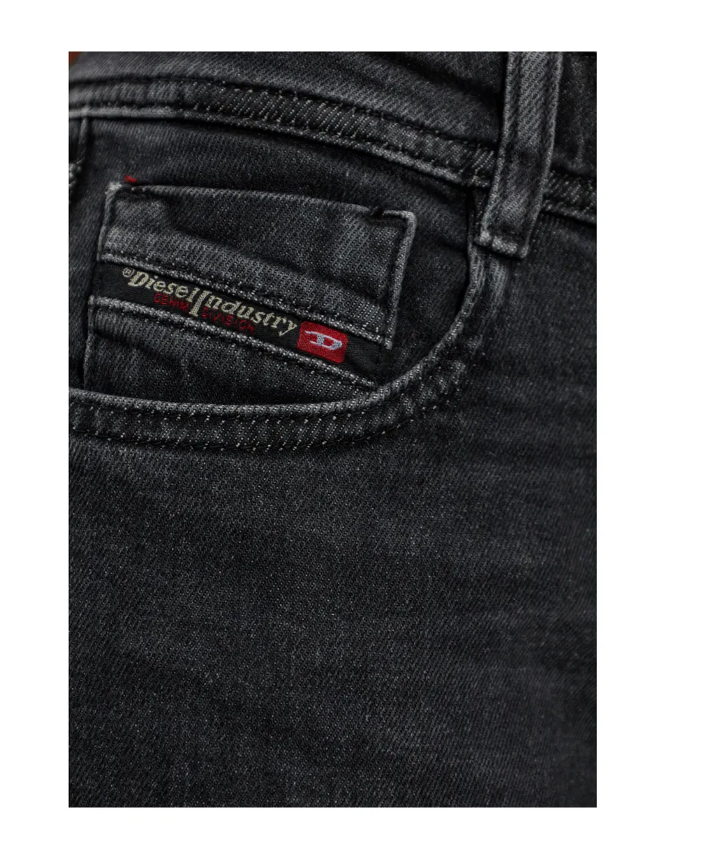 Diesel 1969 D Ebbey Jeans