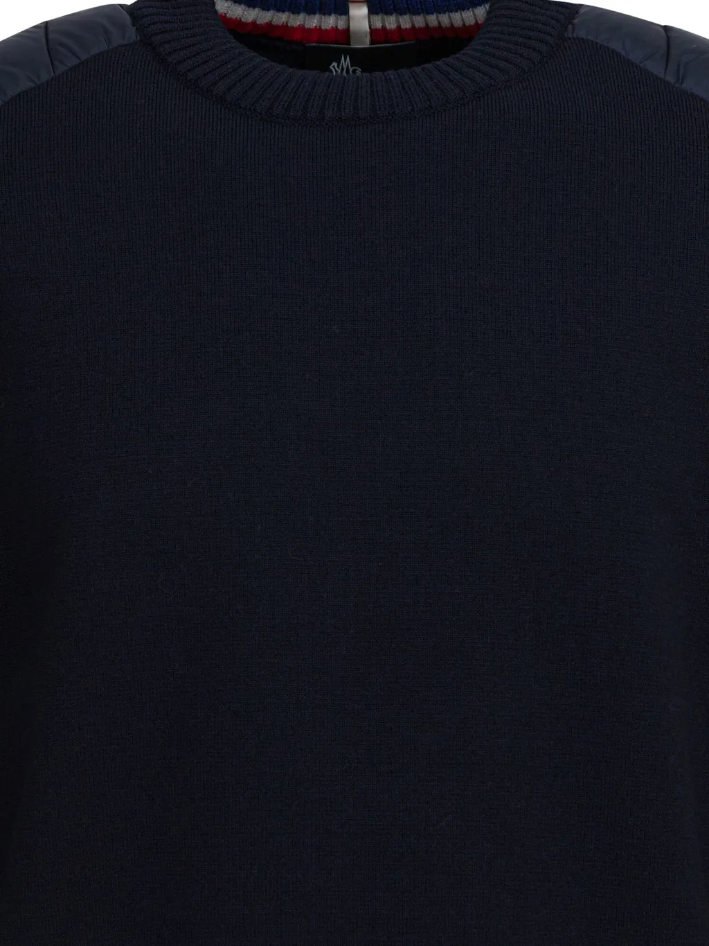 Long-Sleeved Knitwear
