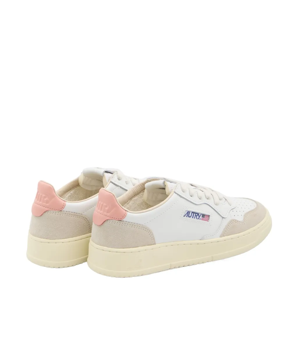 Autry Medalist Low Lace-Up Sneakers