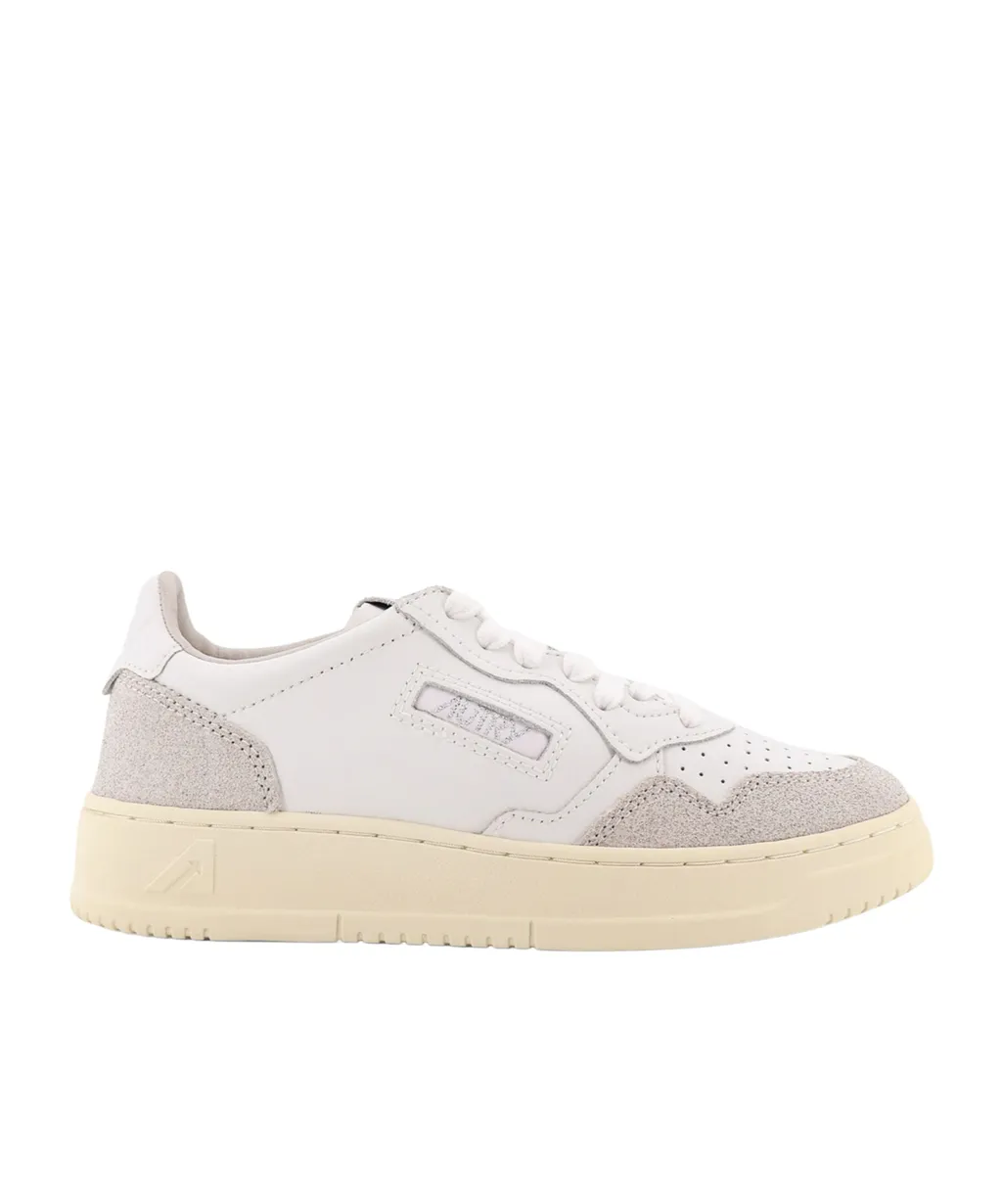 Autry Medalist Low-Top Sneakers