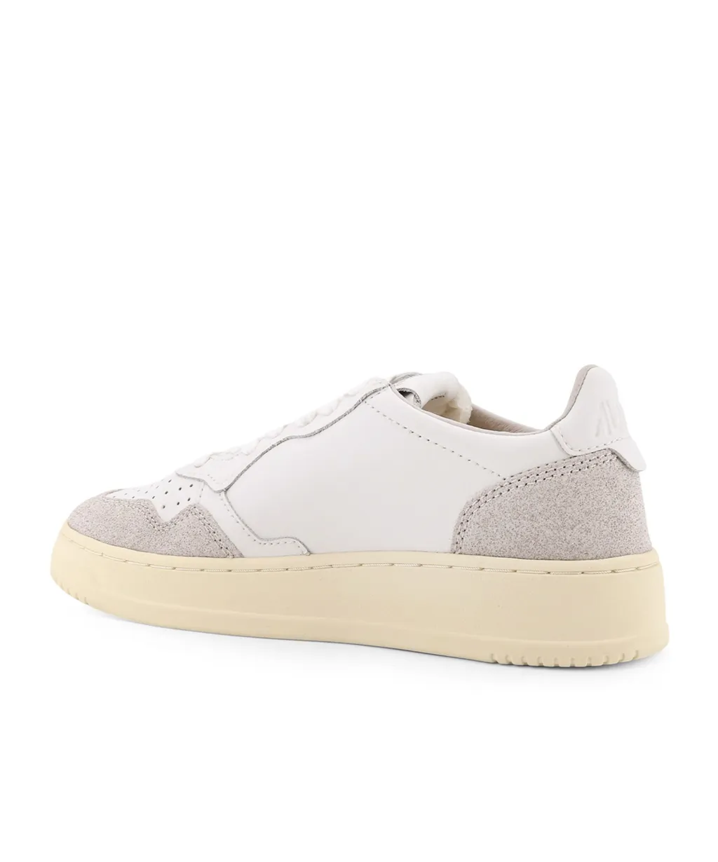 Autry Medalist Low-Top Sneakers