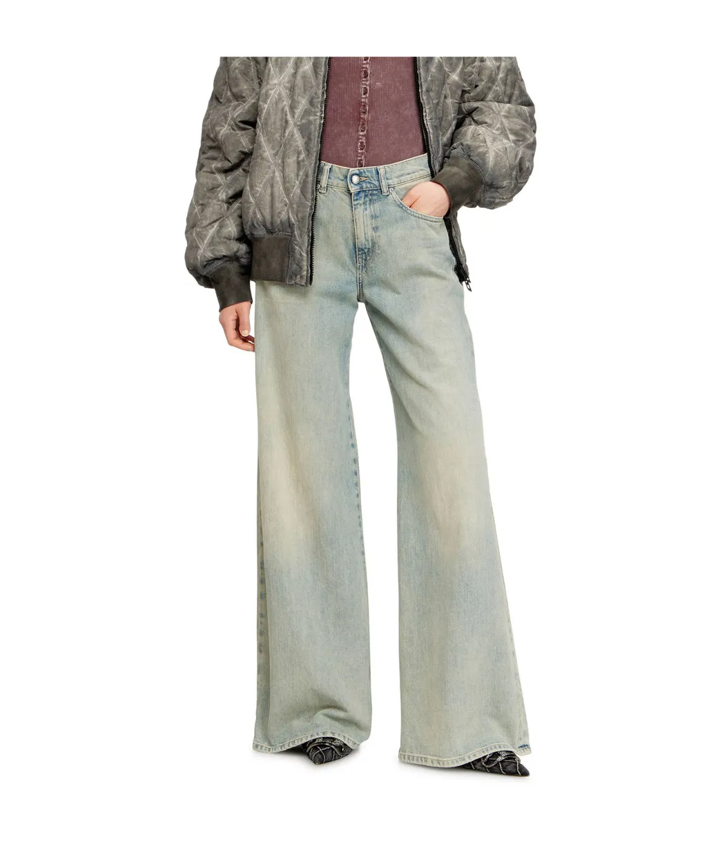 Diesel 1978 D-Akemi Flared Jeans