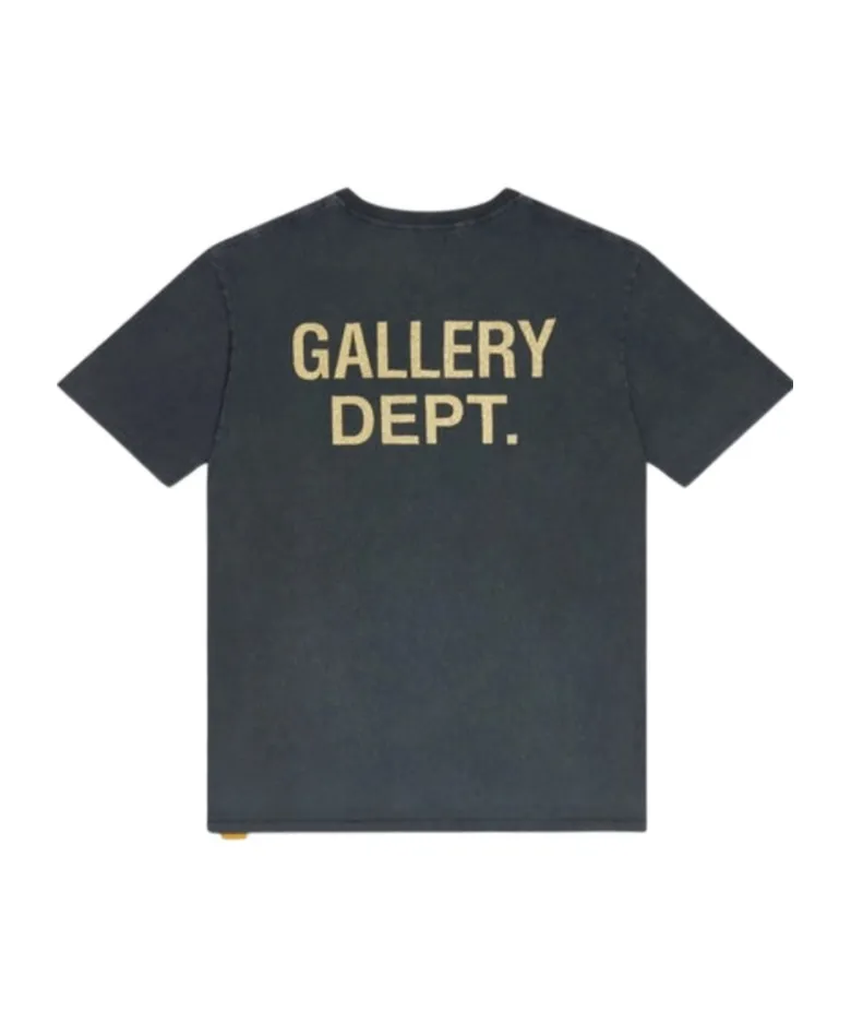 Short-Sleeved T-Shirt