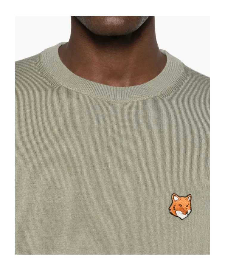 Long-Sleeved Pullover