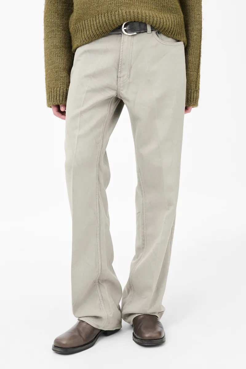 Straigh-Leg Jeans