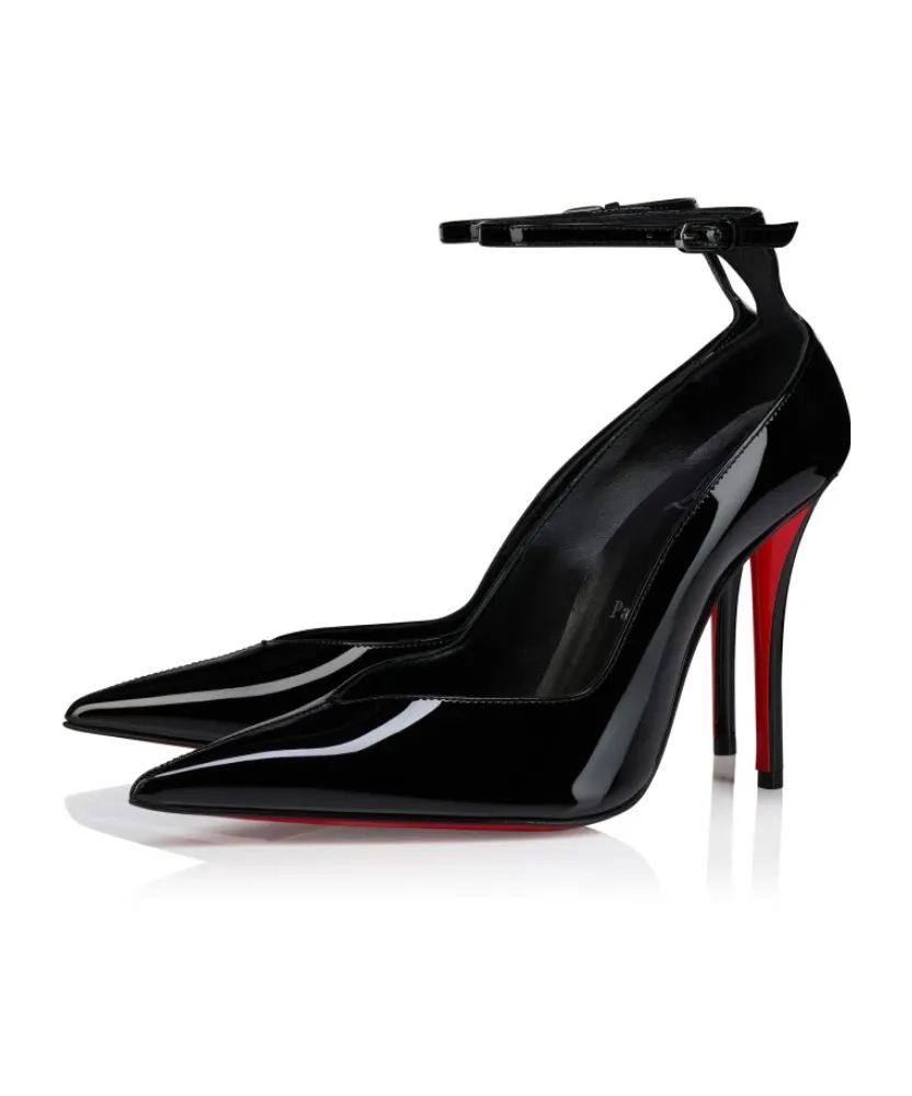Black Pointed-Toe Pumps