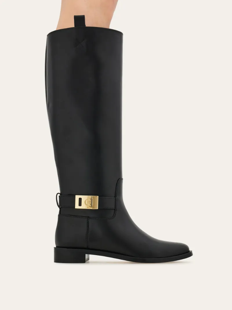 Knee High Boot With Hug Buckle Detail