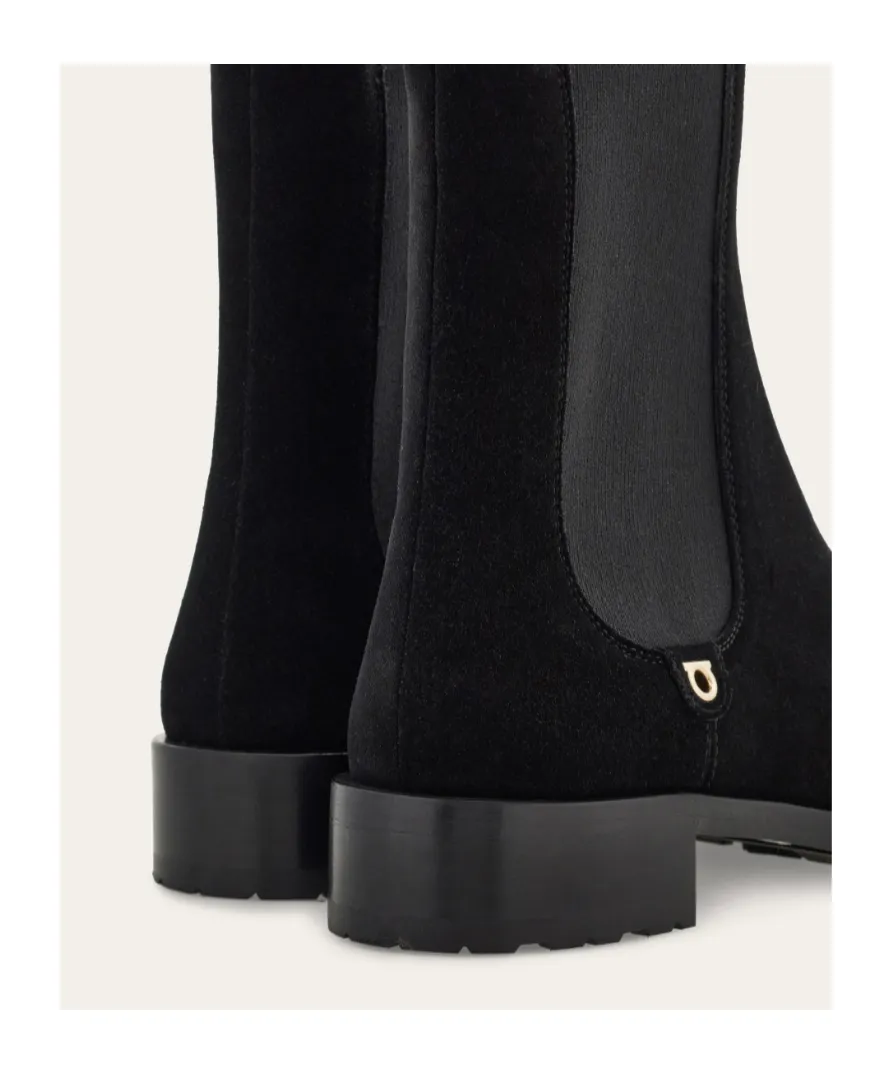 Chelsea Boot