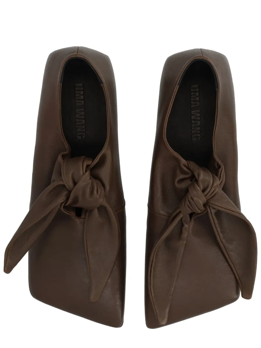 Square-Toe Flat Shoes