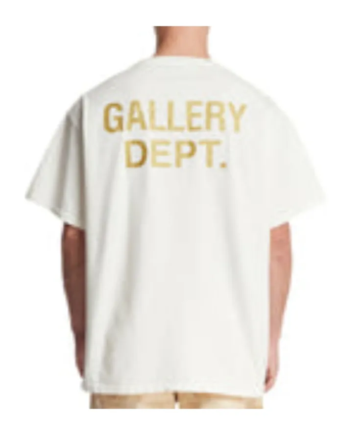 Short-Sleeved T-Shirt