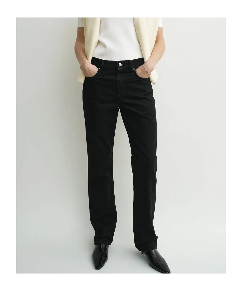 Low-Cut Straight-Leg Jeans