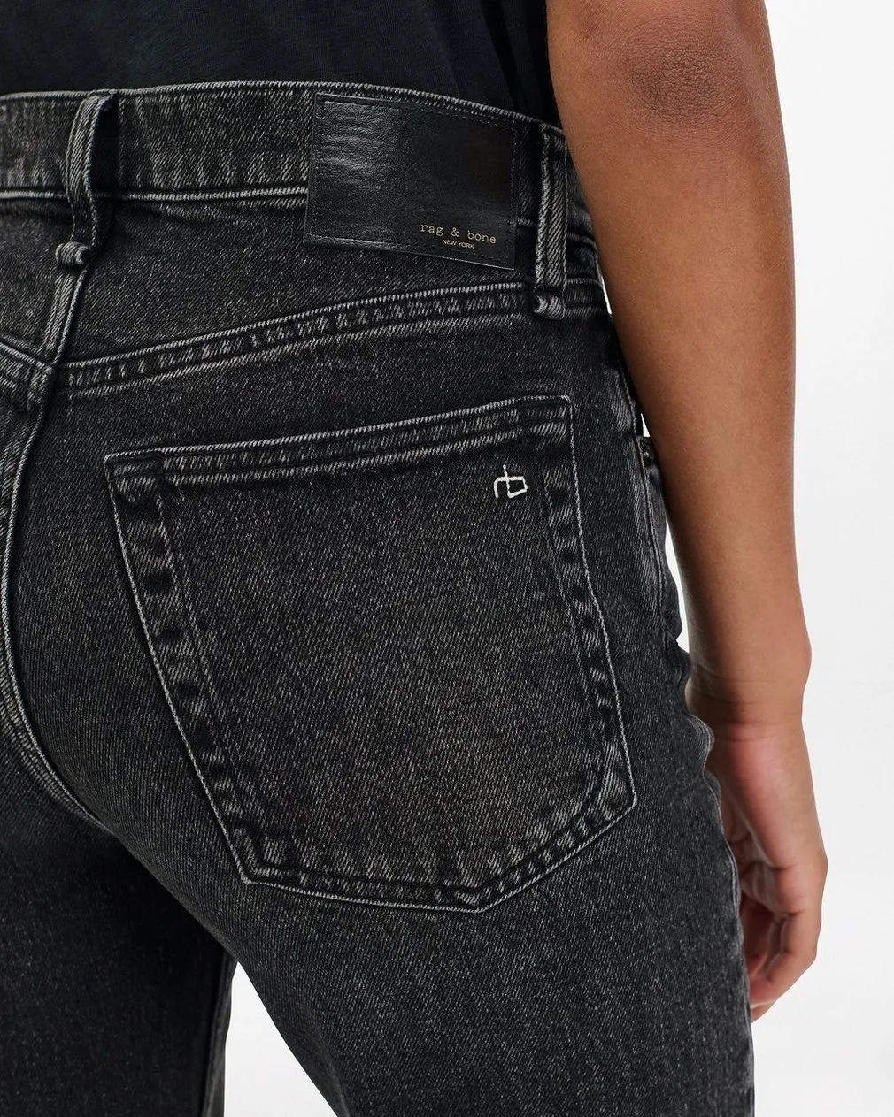 Harlow Cropped Straight-Leg Jeans