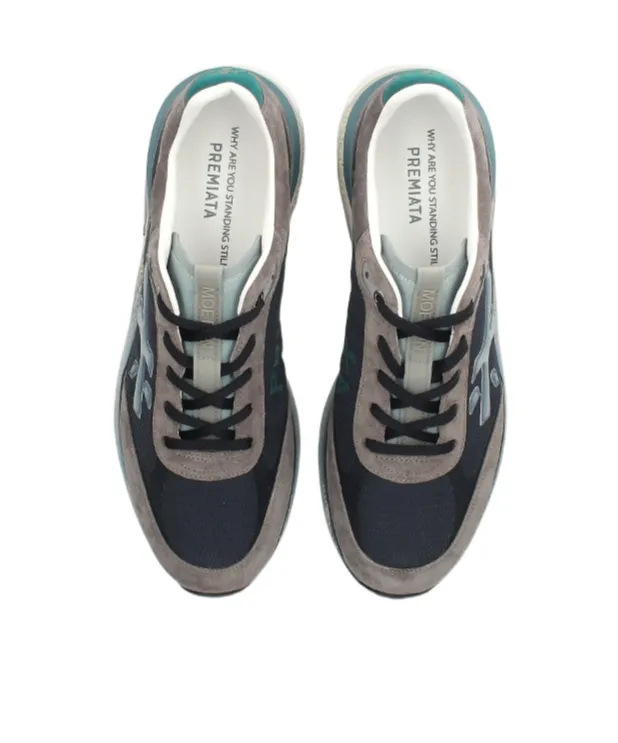 Logo Heel Trainers