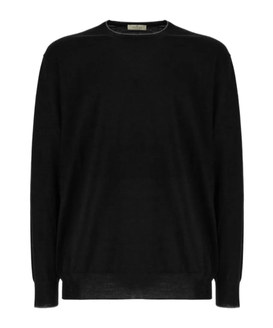 Long-Sleeved Pullover