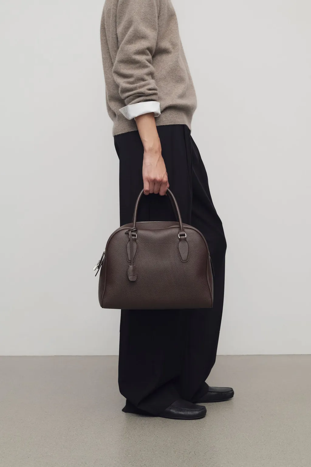 India 12 Top Handle Totebag