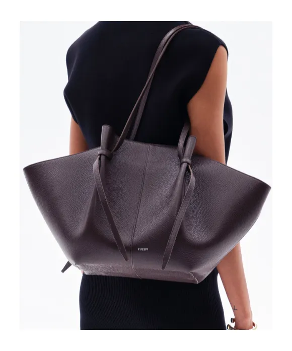 Large Mochi - Espresso Pebble Grain Leather