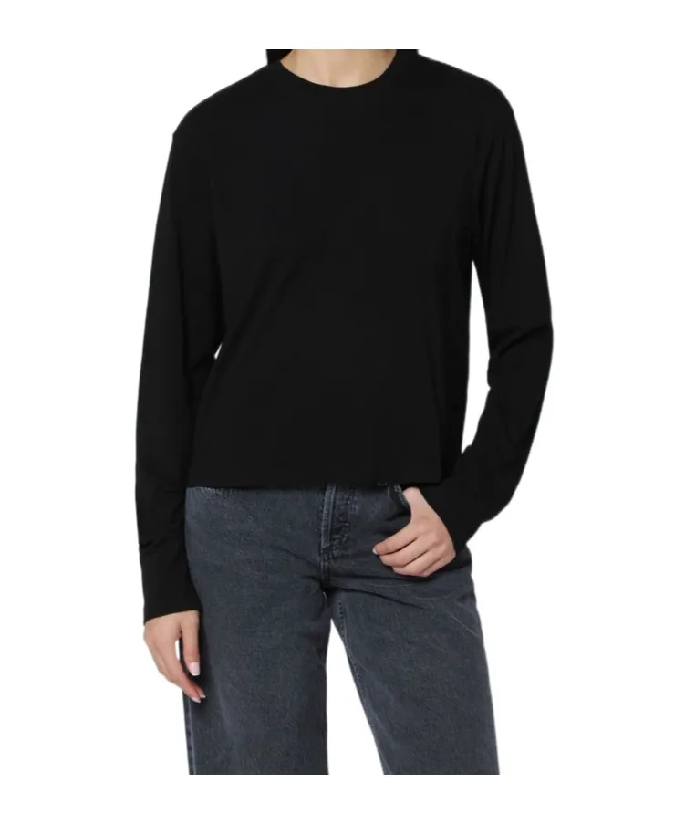 Ribbed Crew Neck T-Shirt