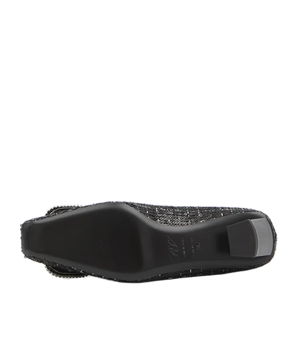 Roger Vivier Embellished Pumps