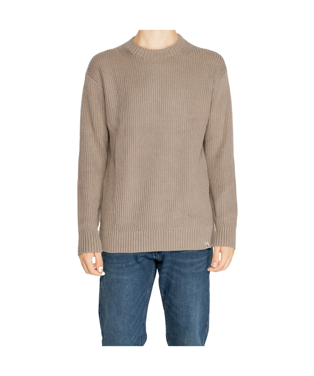 Long-Sleeved Knitted Pullover