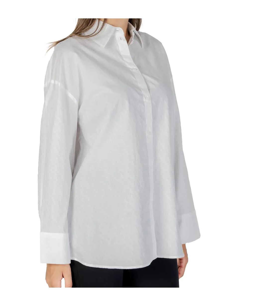 Collared Long-Sleeved Shirt