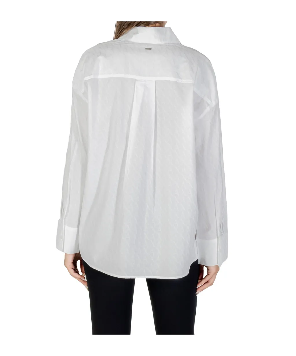 Collared Long-Sleeved Shirt