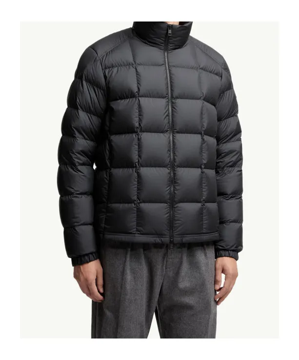 Moncler Eglise Square-Quilted Hooded Short Down Jacket
