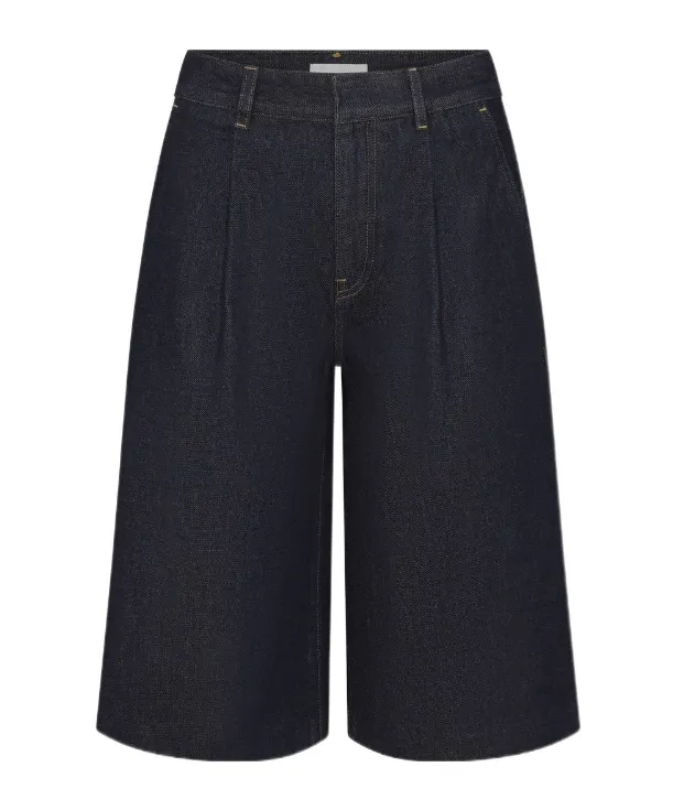 Frame Pleat Detailed Tailored Shorts