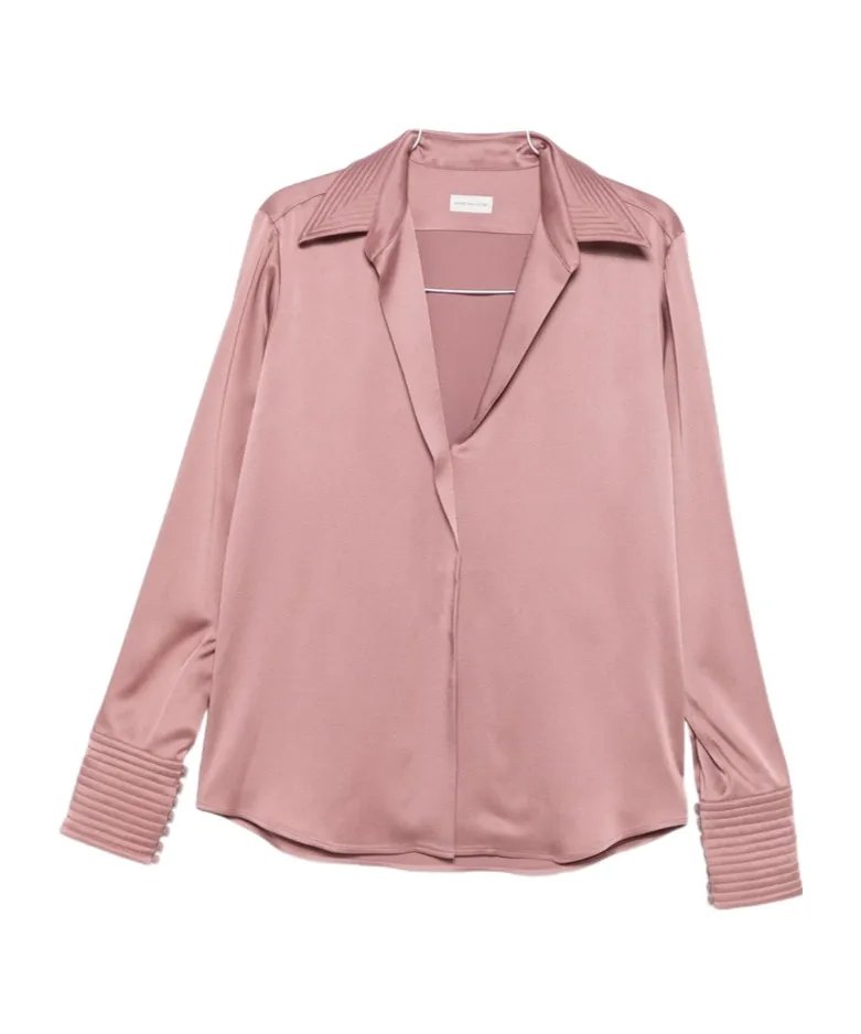 Long-Sleeved V-Neck Shirt