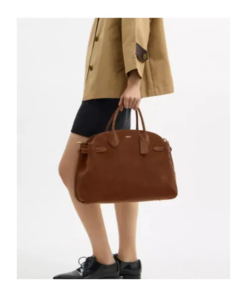 Soft Empire 40 Tote Bag
