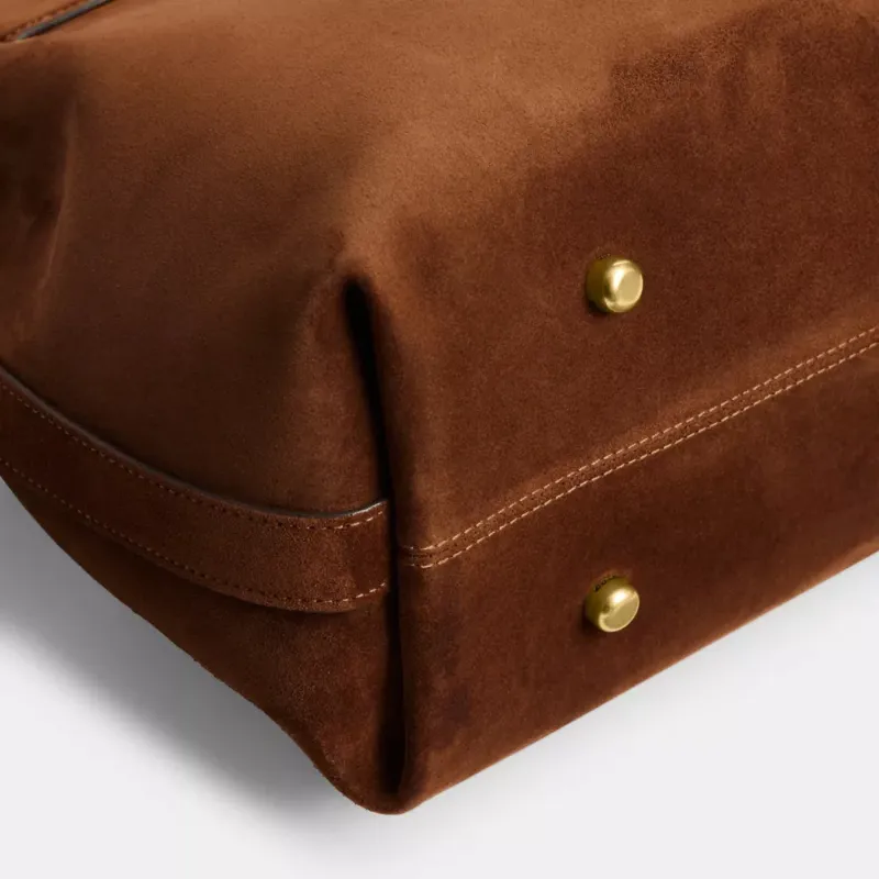 Soft Empire 40 Tote Bag