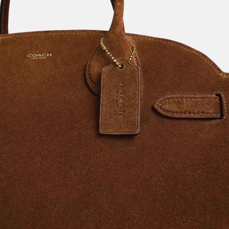 Soft Empire 40 Tote Bag