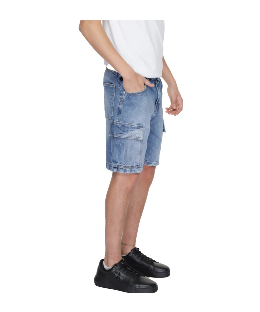 Bermuda Shorts With Belt Loops