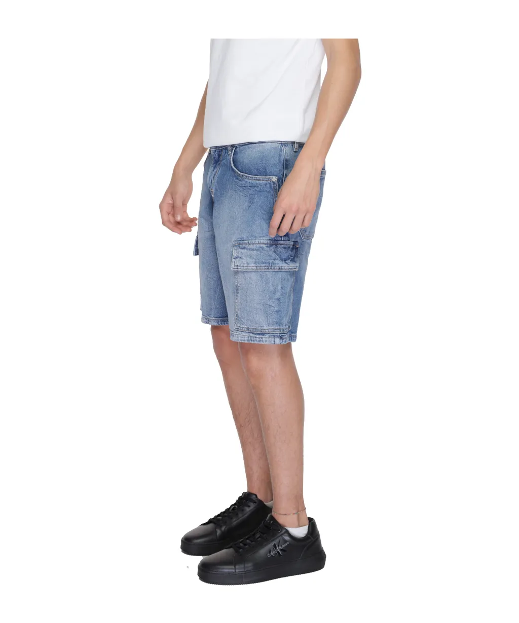 Bermuda Shorts With Belt Loops