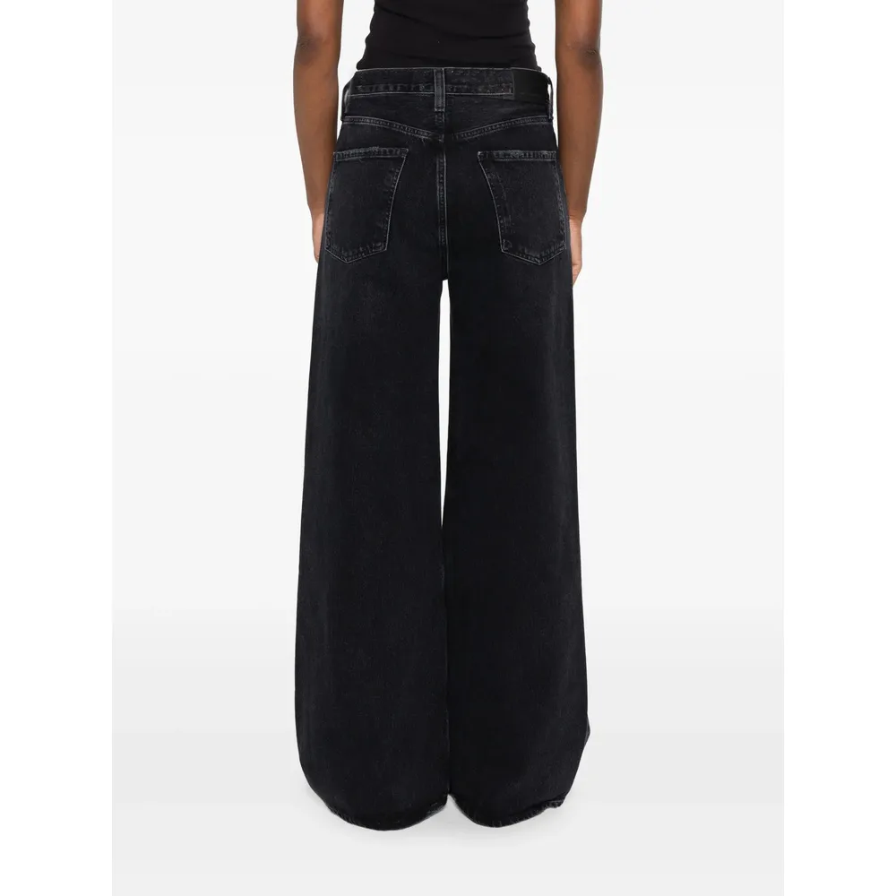 Wide-Leg Jeans