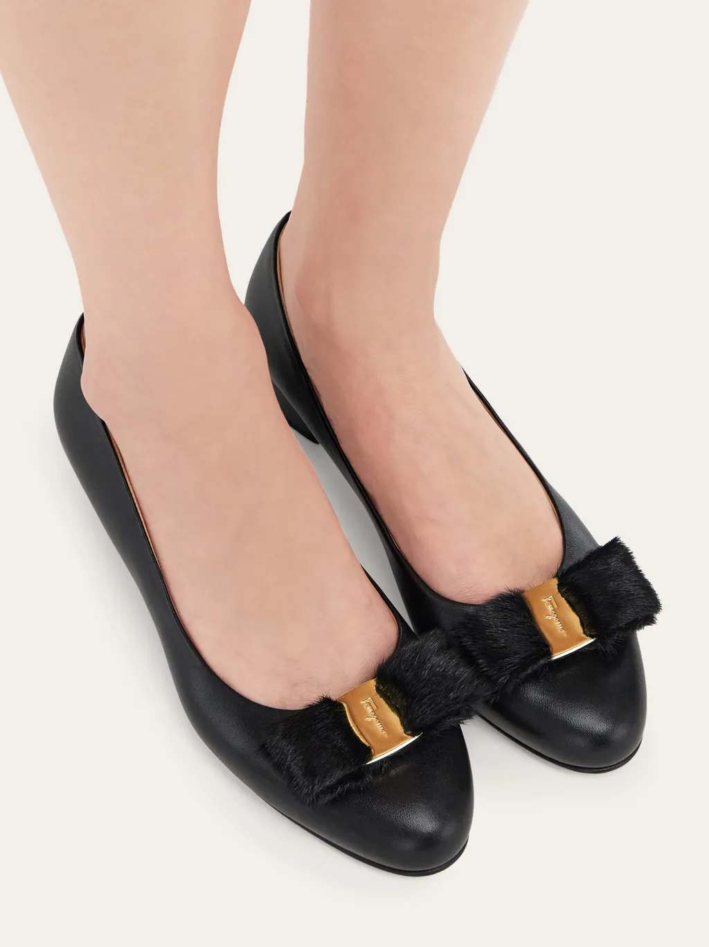 Vara Block Heel Pump