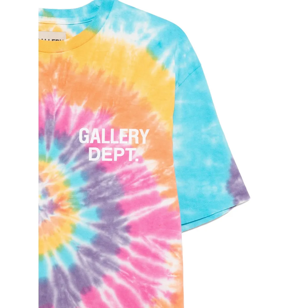 Short-Sleeved T-Shirt