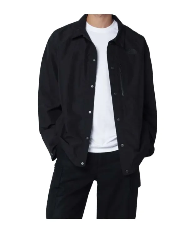Long-Sleeve Buttoned Shirt