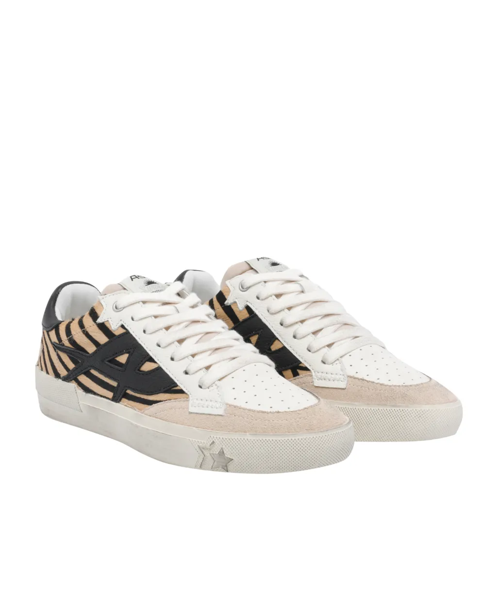 Round-Toe Low-Top Casual Shoes