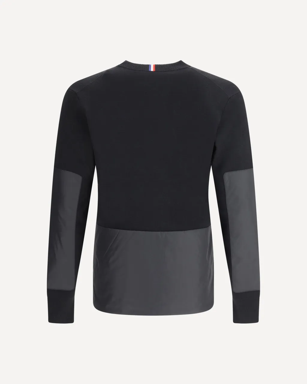 Long-Sleeved Knitwear