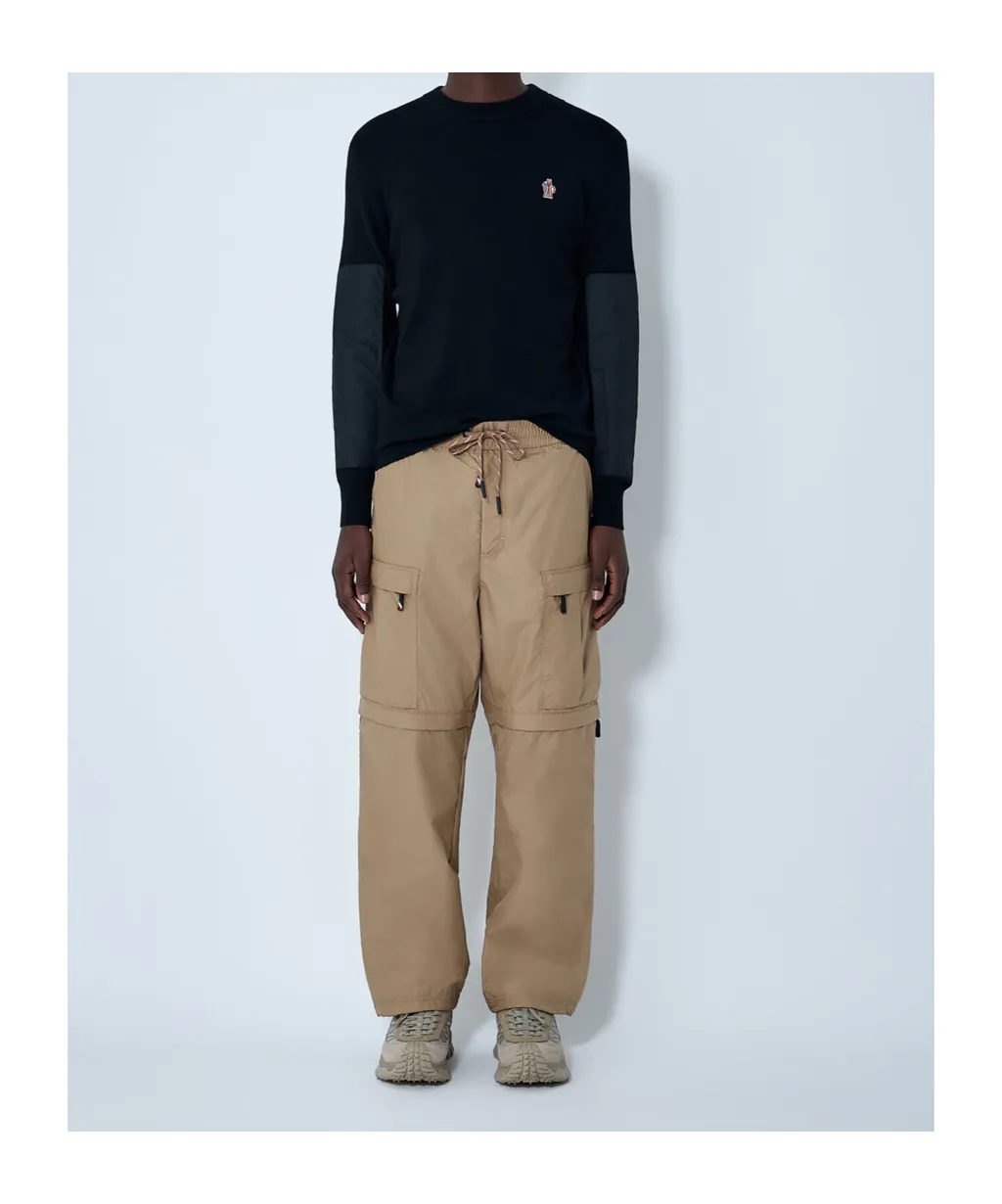 Long-Sleeved Knitwear