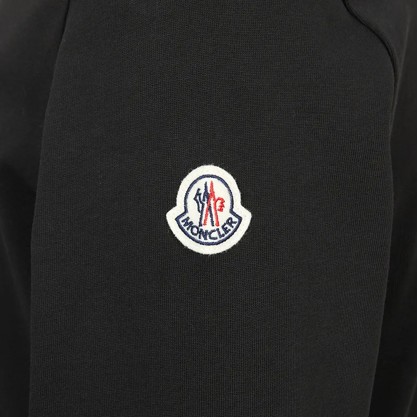 Long-Sleeved T-Shirt