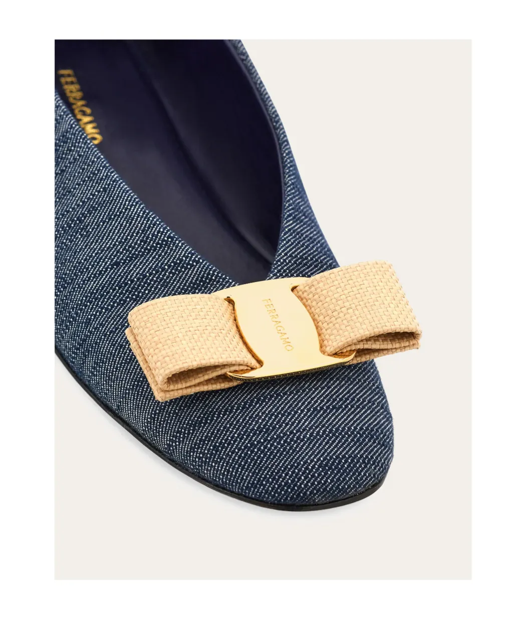 Vara Bow Flat