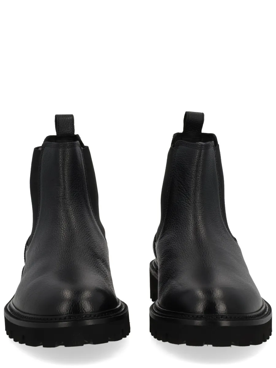 Slip-On Chelsea Boots