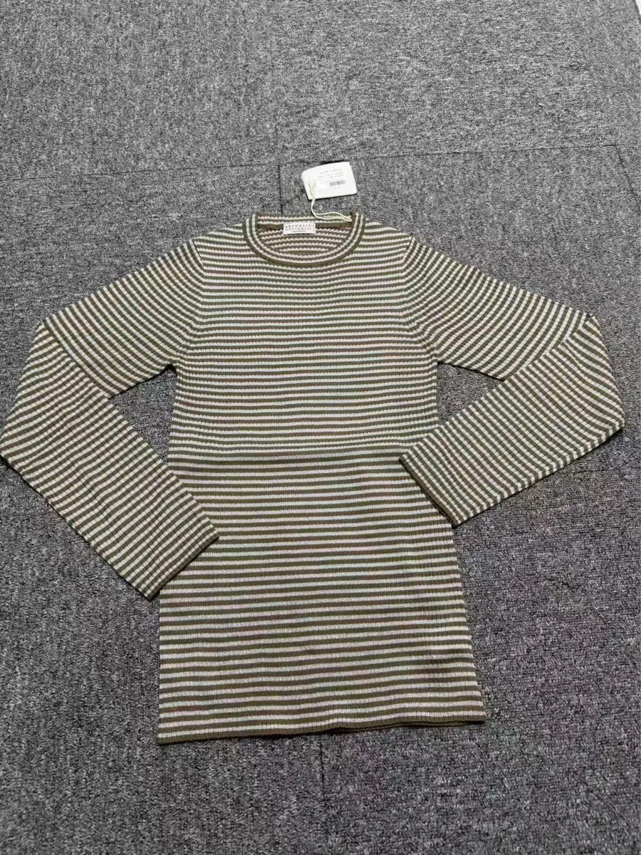 Long Sleeve Sweater