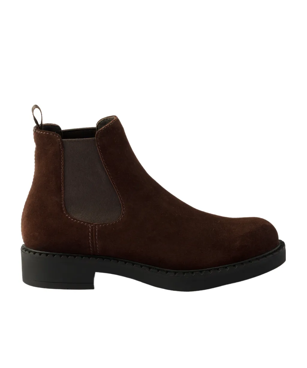 Elastic-Panel Suede Chelsea Boots