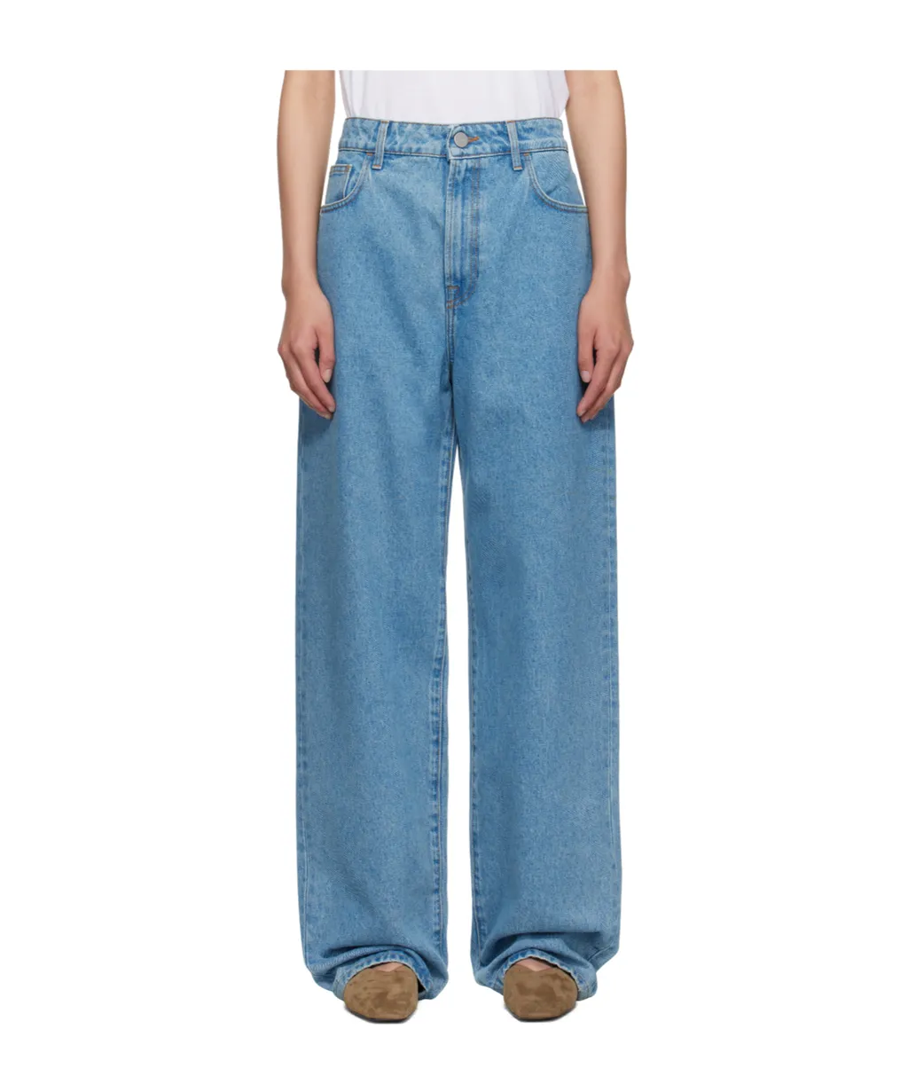 Low-Rise Wide-Leg Jeans