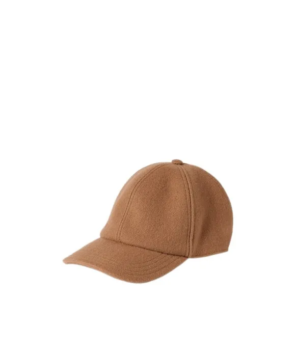 Gucci Embroidery Baseball Hat